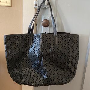 Black merona tote bag